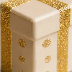 Cadeaudoosje (2 kleuren), het crème doosje