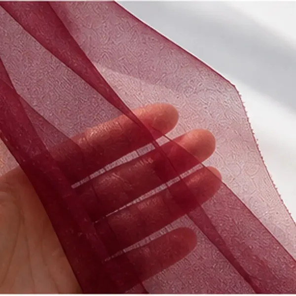Decoratiedoek chiffon (4 kleuren), het bordeaux doek van dichtbij
