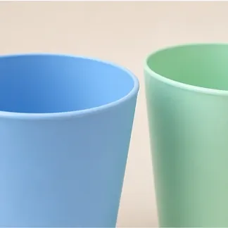 Pastel kinderbeker (4 kleuren), de rand