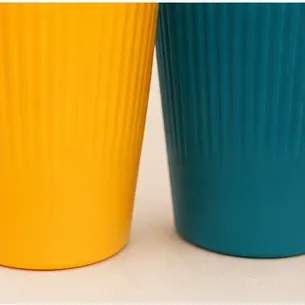 Ribbel kinderbeker (4 kleuren), van dichtbij