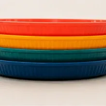 Ribbel kinderbord (4 kleuren), gestapeld