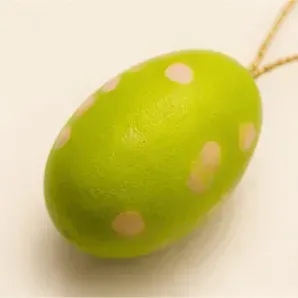Beschilderd paasei (3 prints), groen met stipjes