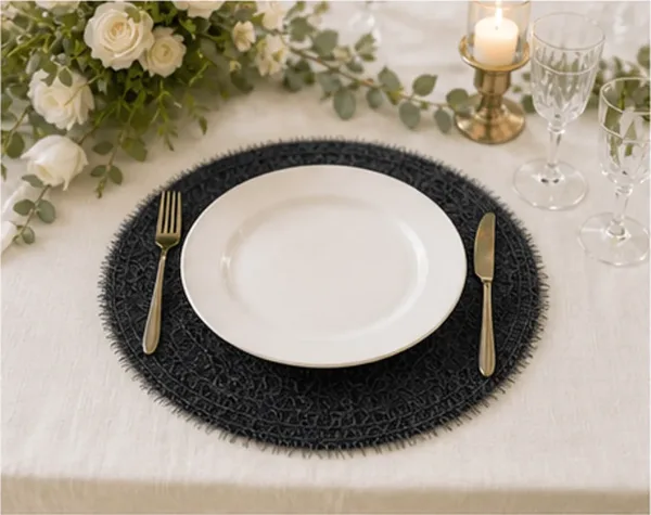 Placemat glinster, zwart in gebruik, bruiloft