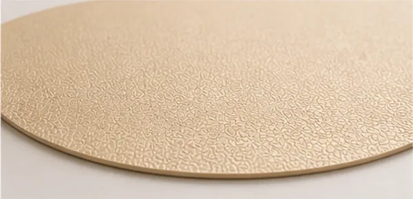 Placemat ovaal (goud of zilver), de gouden placemat van dichtbij