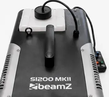 Rookmachine BeamZ S1200 MKII, bovenkant