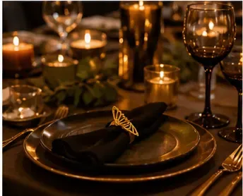 Servetring, goud in gebruik, diner
