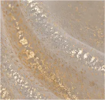 Tafelloper chiffon (goud of zilver), de gouden loper